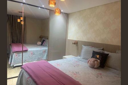 Casa à venda com 253m², 4 quartos e 4 vagas