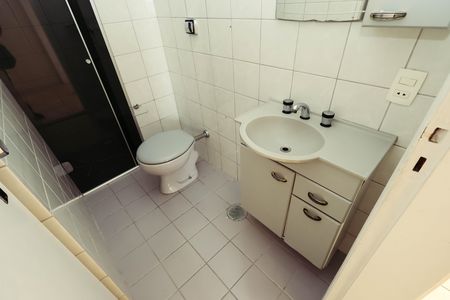 Apartamento para alugar com 76m², 3 quartos e 2 vagasBanheiro Social
