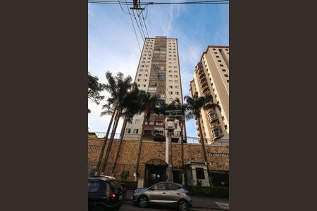 Apartamento para alugar com 76m², 3 quartos e 2 vagasFachada