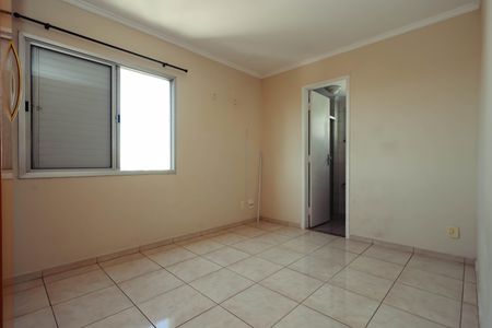 Apartamento para alugar com 76m², 3 quartos e 2 vagasSuíte
