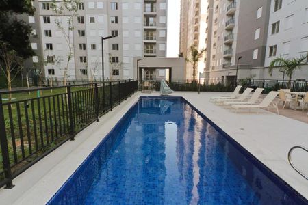 Apartamento à venda com 39m², 2 quartos e sem vagaÁrea comum - Piscina
