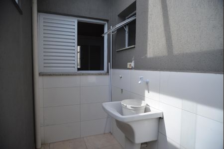 Apartamento à venda com 74m², 3 quartos e 1 vagaÁrea de Serviço