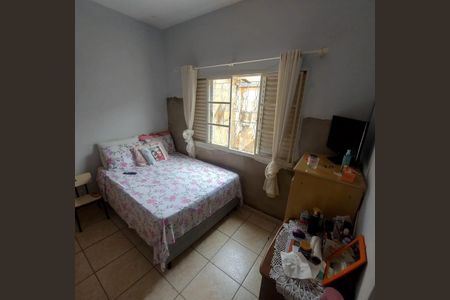 Casa à venda com 98m², 3 quartos e 5 vagas