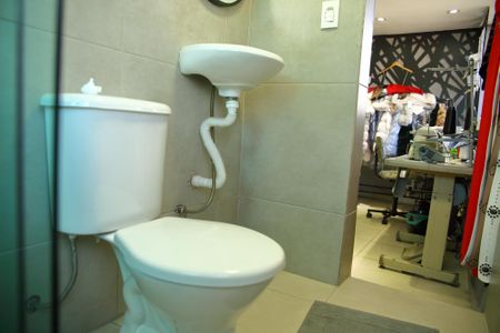 Casa para alugar com 450m², 4 quartos e sem vagaBanheiro Suíte 3