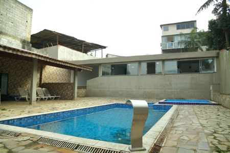 Casa para alugar com 450m², 4 quartos e sem vagaÁrea comum