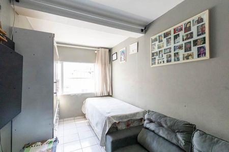 Apartamento à venda com 40m², 1 quarto e sem vaga Apartamento à venda com 40m², 1 quarto e sem vagaSala