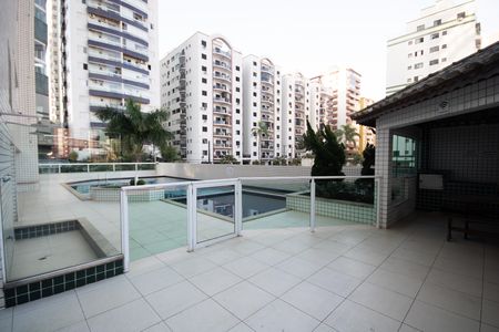 Apartamento para alugar com 110m², 3 quartos e 2 vagas Apartamento para alugar com 110m², 3 quartos e 2 vagasÁrea comum - Piscina