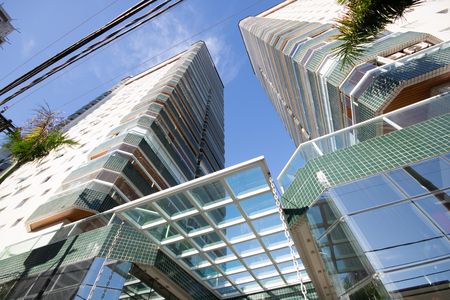 Apartamento para alugar com 110m², 3 quartos e 2 vagas Apartamento para alugar com 110m², 3 quartos e 2 vagasFachada
