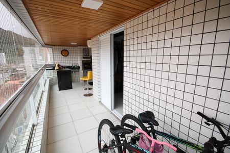Apartamento para alugar com 110m², 3 quartos e 2 vagas Apartamento para alugar com 110m², 3 quartos e 2 vagasVaranda