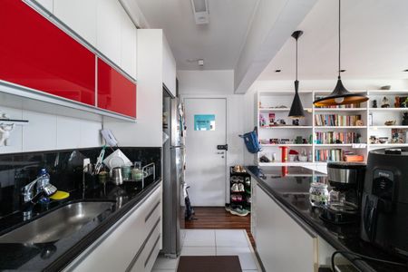 Apartamento à venda com 70m², 2 quartos e 2 vagasCozinha