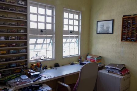 Casa à venda com 220m², 3 quartos e 4 vagas Casa à venda com 220m², 3 quartos e 4 vagasQuarto 1