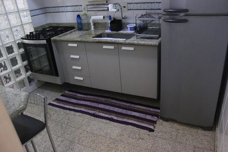 Apartamento à venda com 67m², 2 quartos e 1 vagaCozinha