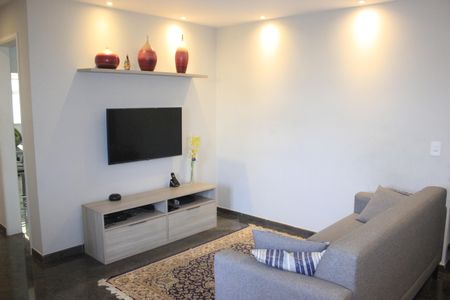 Apartamento à venda com 67m², 2 quartos e 1 vagaSala