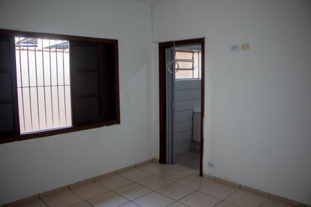 Casa para alugar com 140m², 3 quartos e 4 vagas Casa para alugar com 140m², 3 quartos e 4 vagasSuite