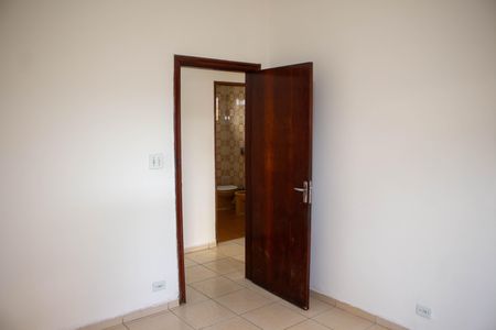 Casa para alugar com 140m², 3 quartos e 4 vagas Casa para alugar com 140m², 3 quartos e 4 vagasQuarto 2