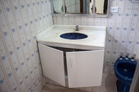 Casa para alugar com 140m², 3 quartos e 4 vagas Casa para alugar com 140m², 3 quartos e 4 vagasBanheiro Suite