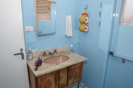 Apartamento à venda com 89m², 2 quartos e 1 vaga Apartamento à venda com 89m², 2 quartos e 1 vagaBanheiro Social