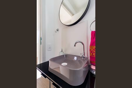 Apartamento para alugar com 44m², 2 quartos e sem vagaBanheiro