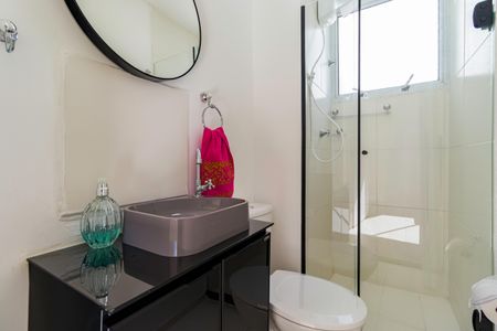 Apartamento para alugar com 44m², 2 quartos e sem vagaBanheiro