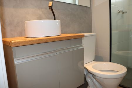 Casa para alugar com 82m², 2 quartos e 1 vagaBanheiro