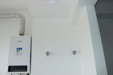 Casa para alugar com 82m², 2 quartos e 1 vagaÁrea de Serviço