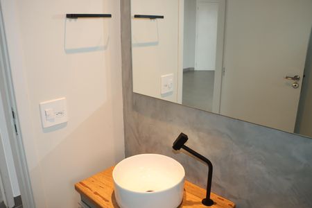 Casa para alugar com 82m², 2 quartos e 1 vagaBanheiro
