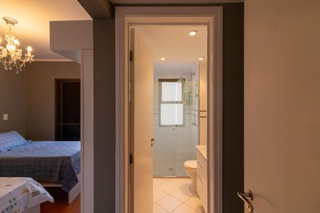 Apartamento para alugar com 143m², 4 quartos e 3 vagasBanheiro da Suíte