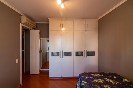 Apartamento para alugar com 143m², 4 quartos e 3 vagasQuarto 2
