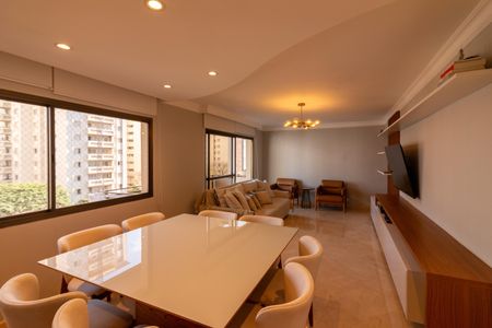 Apartamento para alugar com 143m², 4 quartos e 3 vagasSala de Jantar