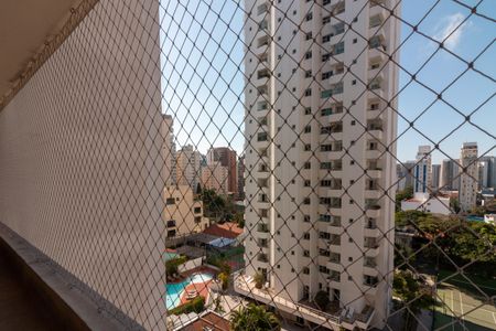 Apartamento para alugar com 143m², 4 quartos e 3 vagasVista do Quarto 2