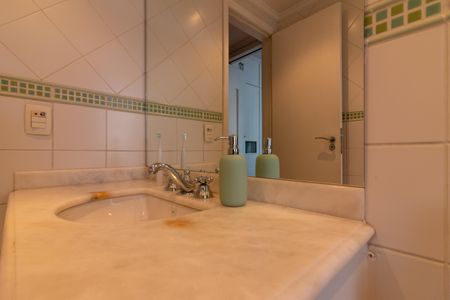 Apartamento para alugar com 143m², 4 quartos e 3 vagasBanheiro 2