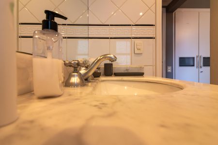 Apartamento para alugar com 143m², 4 quartos e 3 vagasBanheiro da Suíte