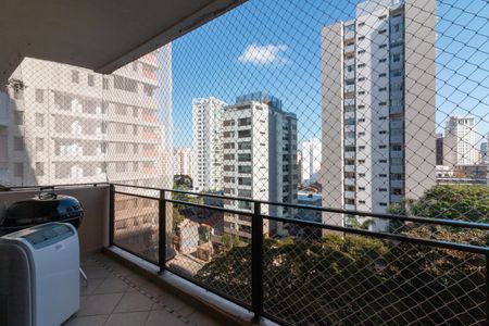 Apartamento para alugar com 143m², 4 quartos e 3 vagasVaranda