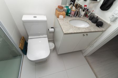 Apartamento para alugar com 180m², 4 quartos e 4 vagasBanheiro da Suíte 2