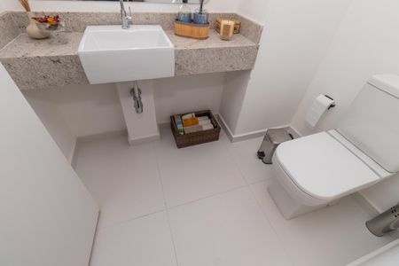 Apartamento para alugar com 180m², 4 quartos e 4 vagasLavabo