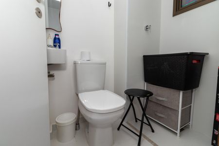 Apartamento para alugar com 180m², 4 quartos e 4 vagasBanheiro de Serviço