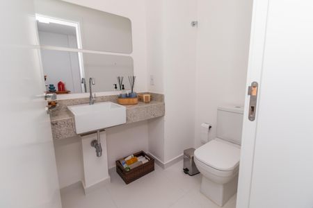 Apartamento para alugar com 180m², 4 quartos e 4 vagasLavabo