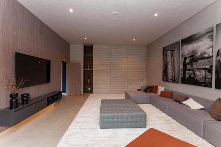 Apartamento para alugar com 180m², 4 quartos e 4 vagasÁrea comum - Cinema