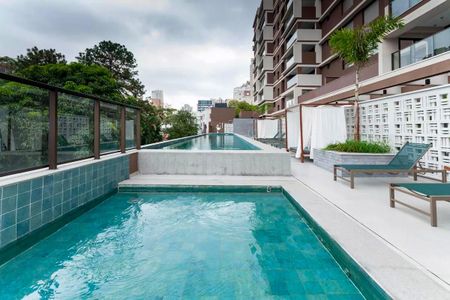 Apartamento para alugar com 180m², 4 quartos e 4 vagasÁrea comum - Piscina