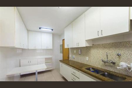 Apartamento à venda com 3 quartos, 136m² em Vila Olímpia, São Paulo