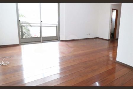 Apartamento à venda com 3 quartos, 136m² em Vila Olímpia, São Paulo