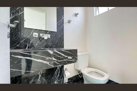 Apartamento à venda com 4 quartos, 210m² em Buritis, Belo Horizonte