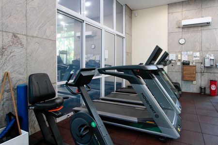 Apartamento à venda com 272m², 3 quartos e 3 vagasÁrea comum - Academia