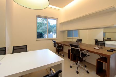 Apartamento à venda com 272m², 3 quartos e 3 vagasCo-Working