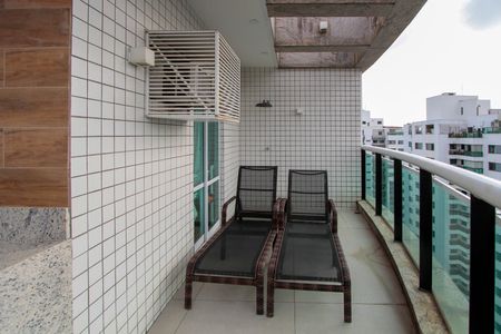 Apartamento à venda com 272m², 3 quartos e 3 vagasTerraço