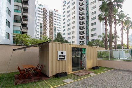 Apartamento à venda com 272m², 3 quartos e 3 vagasMercado