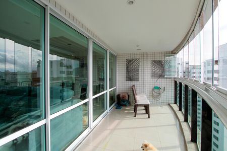 Varanda de apartamento à venda com 3 quartos, 272m² em Barra da Tijuca, Rio de Janeiro