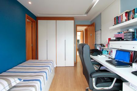 Apartamento à venda com 272m², 3 quartos e 3 vagasSuíte 1