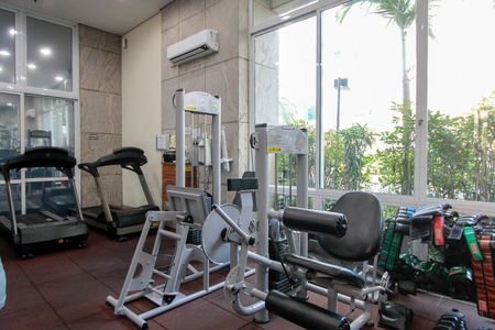 Apartamento à venda com 272m², 3 quartos e 3 vagasÁrea comum - Academia