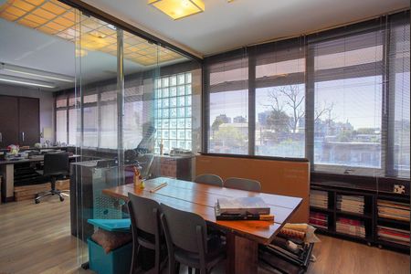 Casa à venda com 275m², 3 quartos e 5 vagasEscritório - Segundo Andar